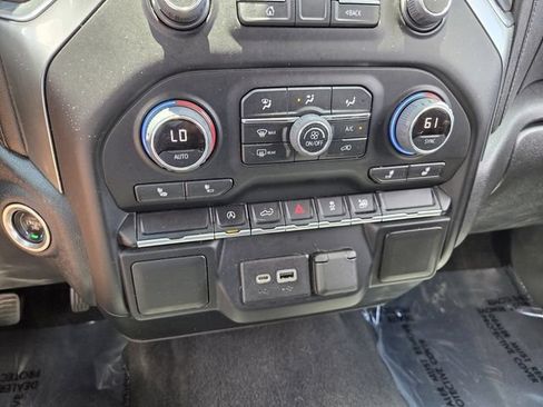 Used 2021 Chevrolet Silverado 1500 LT RWD image 25