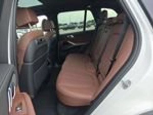 Used 2026 BMW X5 xDrive40i w/ Climate Comfort Package AWD/4WD image 12