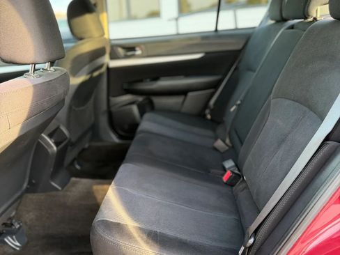 Used 2013 Subaru Legacy 2.5i Premium w/ All-Weather Pkg AWD/4WD image 14