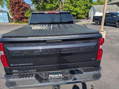 Used 2024 Chevrolet Silverado 1500 LT AWD/4WD image 36