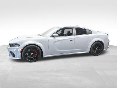 Used 2022 Dodge Charger SRT Hellcat image 2