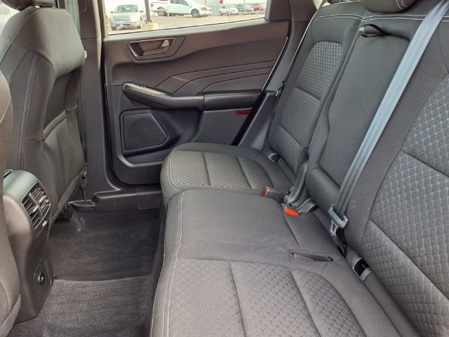 Used 2023 Ford Escape Active AWD/4WD image 7
