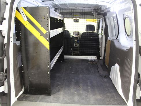 Used 2022 Ford Transit Connect XL image 25