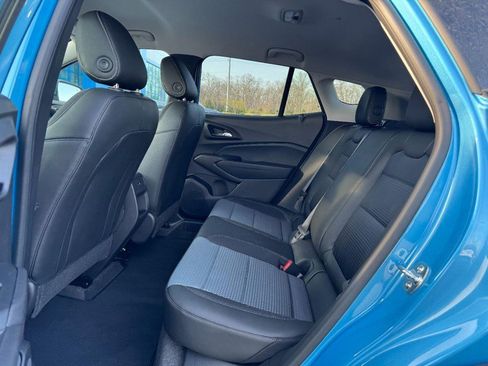 New 2026 Chevrolet Trax LT w/ Driver Confidence Package FWD image 31