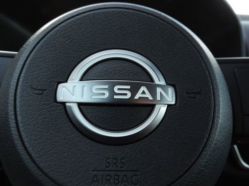 Certified 2023 Nissan Rogue S image 25