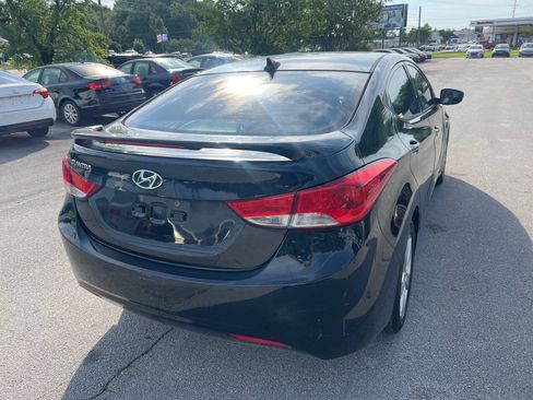 Used 2013 Hyundai Elantra GLS w/ Preferred Pkg FWD image 6