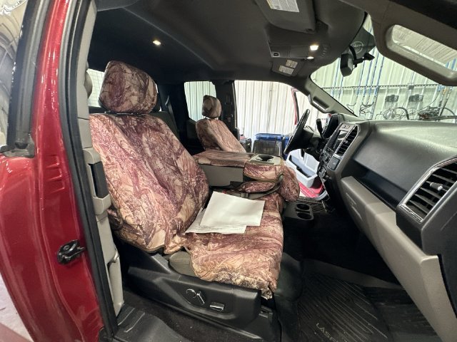 Used 2016 Ford F150 XLT w/ Equipment Group 302A Luxury AWD/4WD image 32