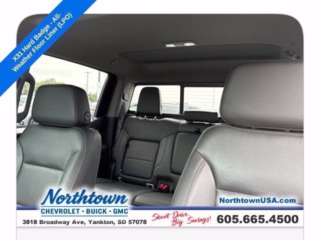 Used 2022 GMC Sierra 1500 SLT w/ SLT Premium Plus Package AWD/4WD image 13