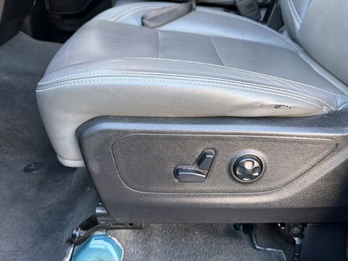 Used 2019 RAM 1500 Big Horn AWD/4WD image 14