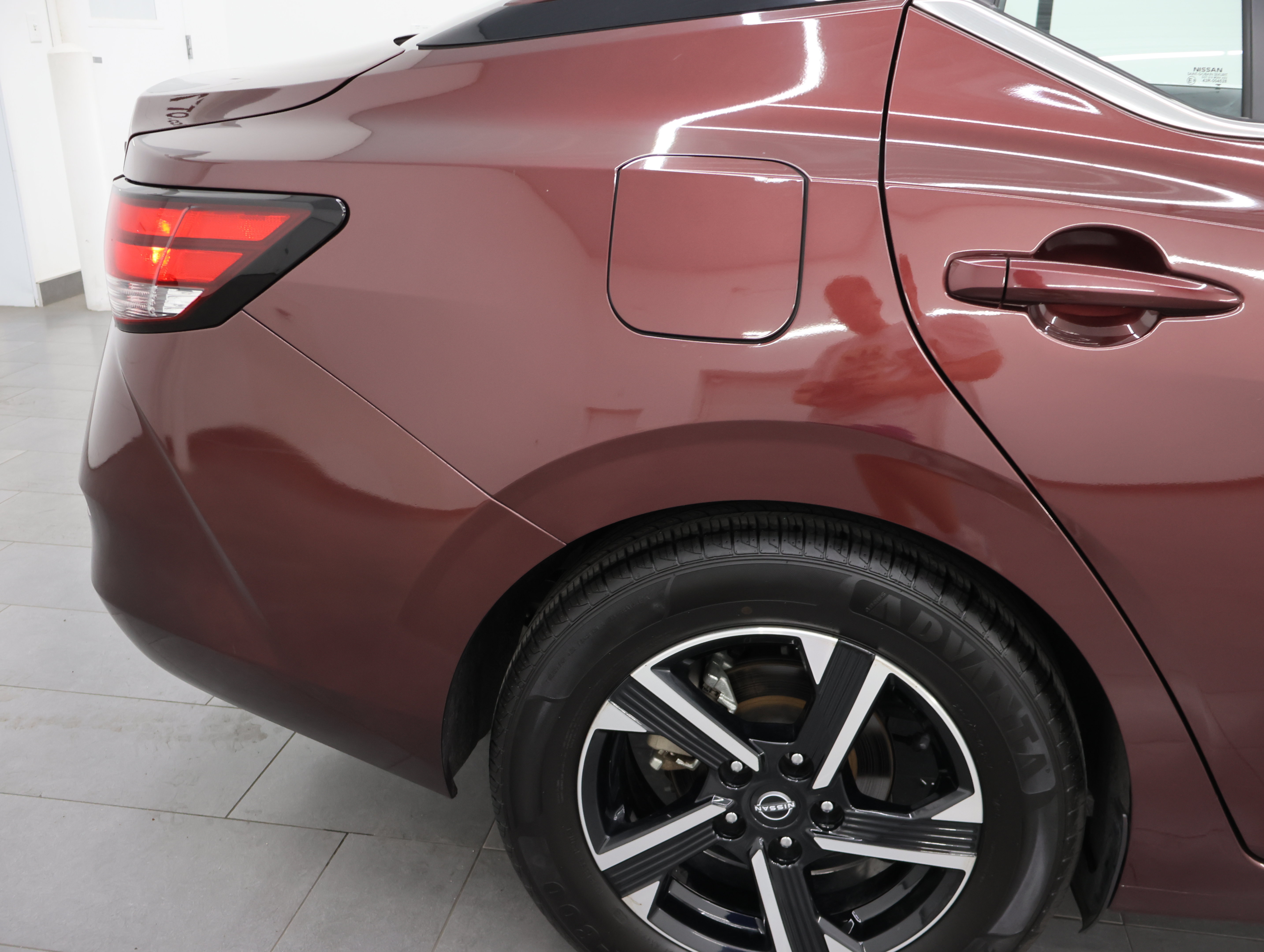 Used 2024 Nissan Sentra SV FWD image 24