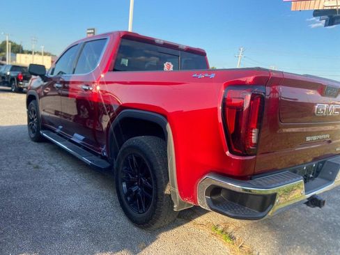 Used 2022 GMC Sierra 1500 SLT w/ SLT Premium Package AWD/4WD image 5