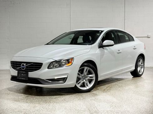 Used 2014 Volvo S60 T5 w/ Climate Package image 2