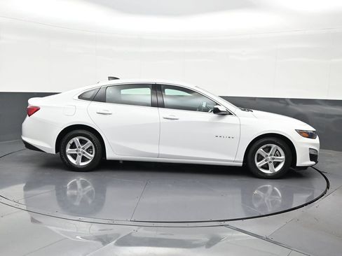 Used 2024 Chevrolet Malibu LS FWD image 7