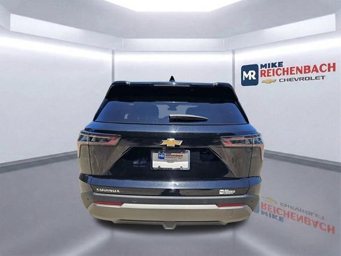 Used 2026 Chevrolet Equinox LT FWD image 5