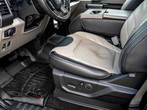 Used 2018 Ford F150 XLT w/ Equipment Group 302A Luxury RWD image 11