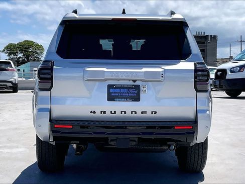 Used 2026 Toyota 4Runner 4WD image 5