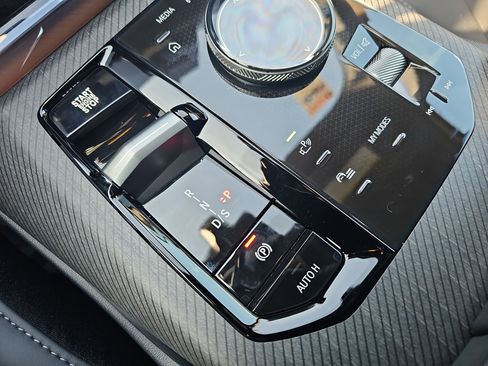 New 2026 BMW X3 xDrive30 w/ Premium Package image 25