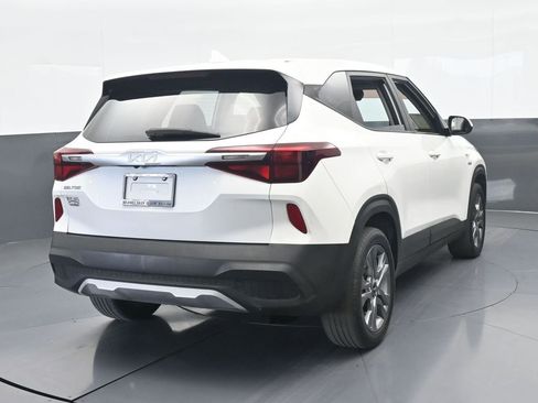 Used 2022 Kia Seltos LX image 5