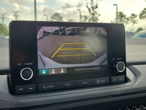 Certified 2023 Honda Accord EX image 24