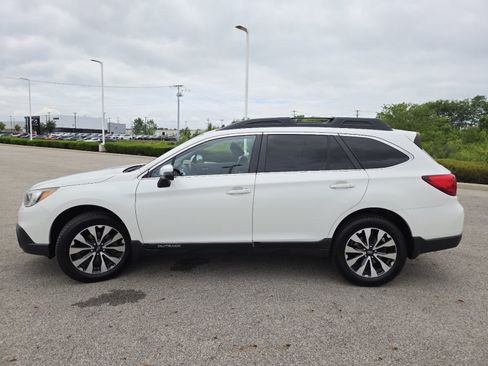 Used 2016 Subaru Outback 2.5i Limited AWD/4WD image 14