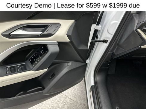 Used 2025 Audi Q5 2.0T Premium w/ Convenience Package image 13