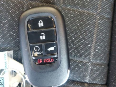 Certified 2025 Honda HR-V Sport image 33