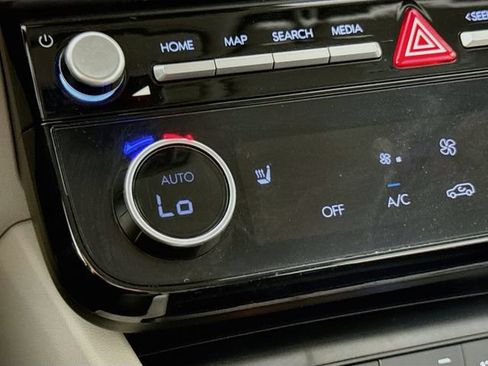 Certified 2025 Hyundai Tucson SEL AWD/4WD image 21