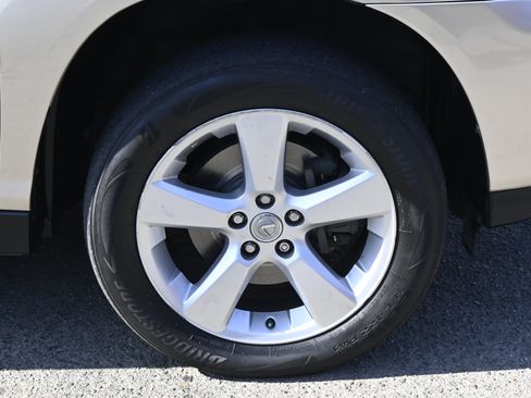 Used 2005 Lexus RX 330 AWD image 24