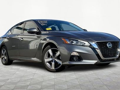 Used 2021 Nissan Altima 2.5 SL