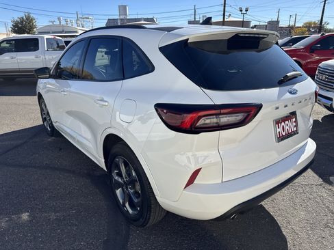 Certified 2023 Ford Escape ST-Line w/ Equipment Group 301A image 5