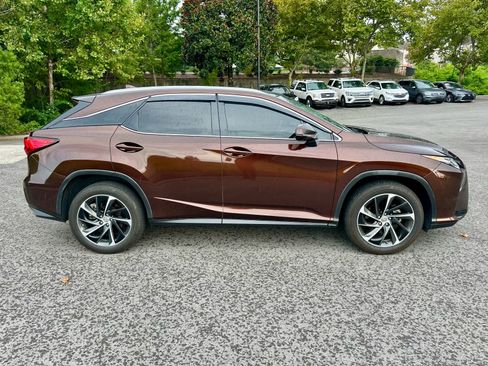 Used 2016 Lexus RX 350 FWD w/ Luxury Package image 4