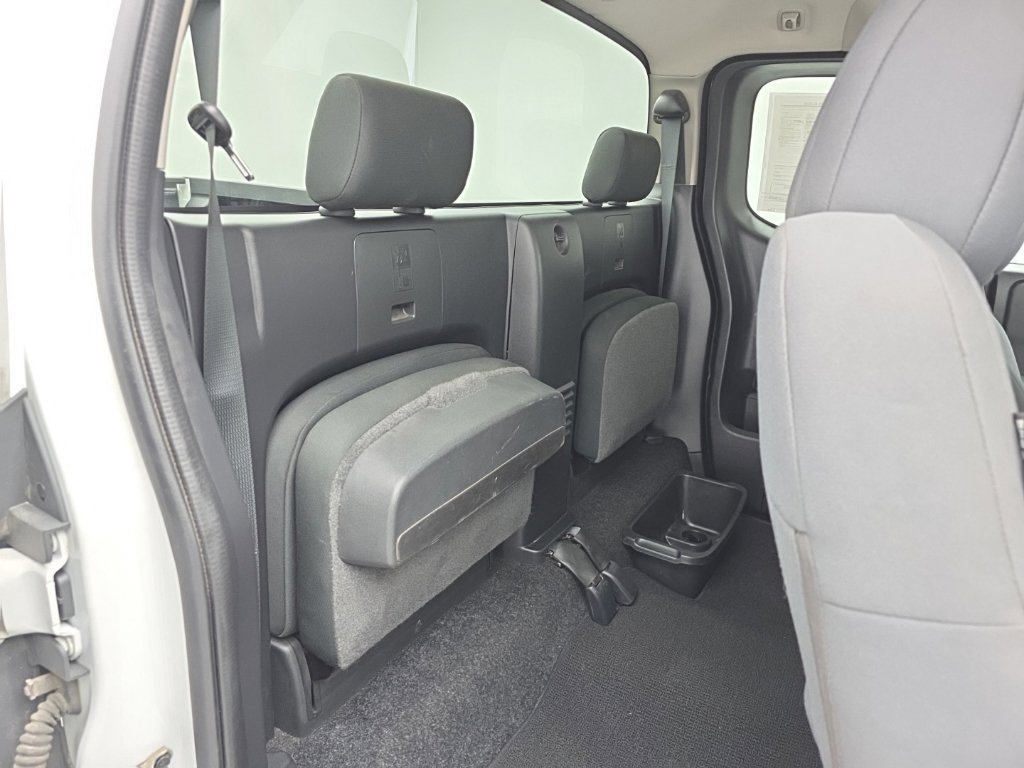 Used 2022 Nissan Frontier S w/ Technology Package AWD/4WD image 41