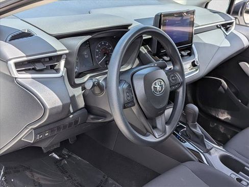 Used 2024 Toyota Corolla LE FWD image 10