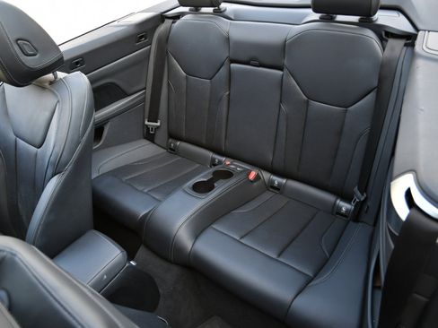 Used 2024 BMW 430i Convertible image 24