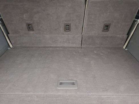 Used 2020 Ford Expedition Max Limited image 36