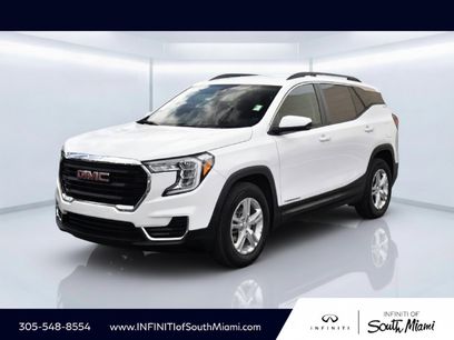 Used 2024 GMC Terrain SLE w/ Driver Convenience Package