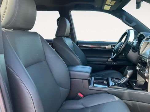 Used 2021 Lexus GX 460 Premium w/ Premium Package AWD/4WD image 16