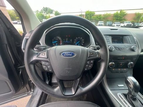 Used 2016 Ford Edge SE AWD/4WD image 28