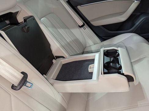 Used 2020 Audi A6 2.0T Premium w/ Convenience Package image 27