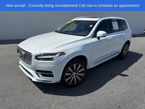 Used 2023 Volvo XC90 B5 Plus AWD/4WD image 1