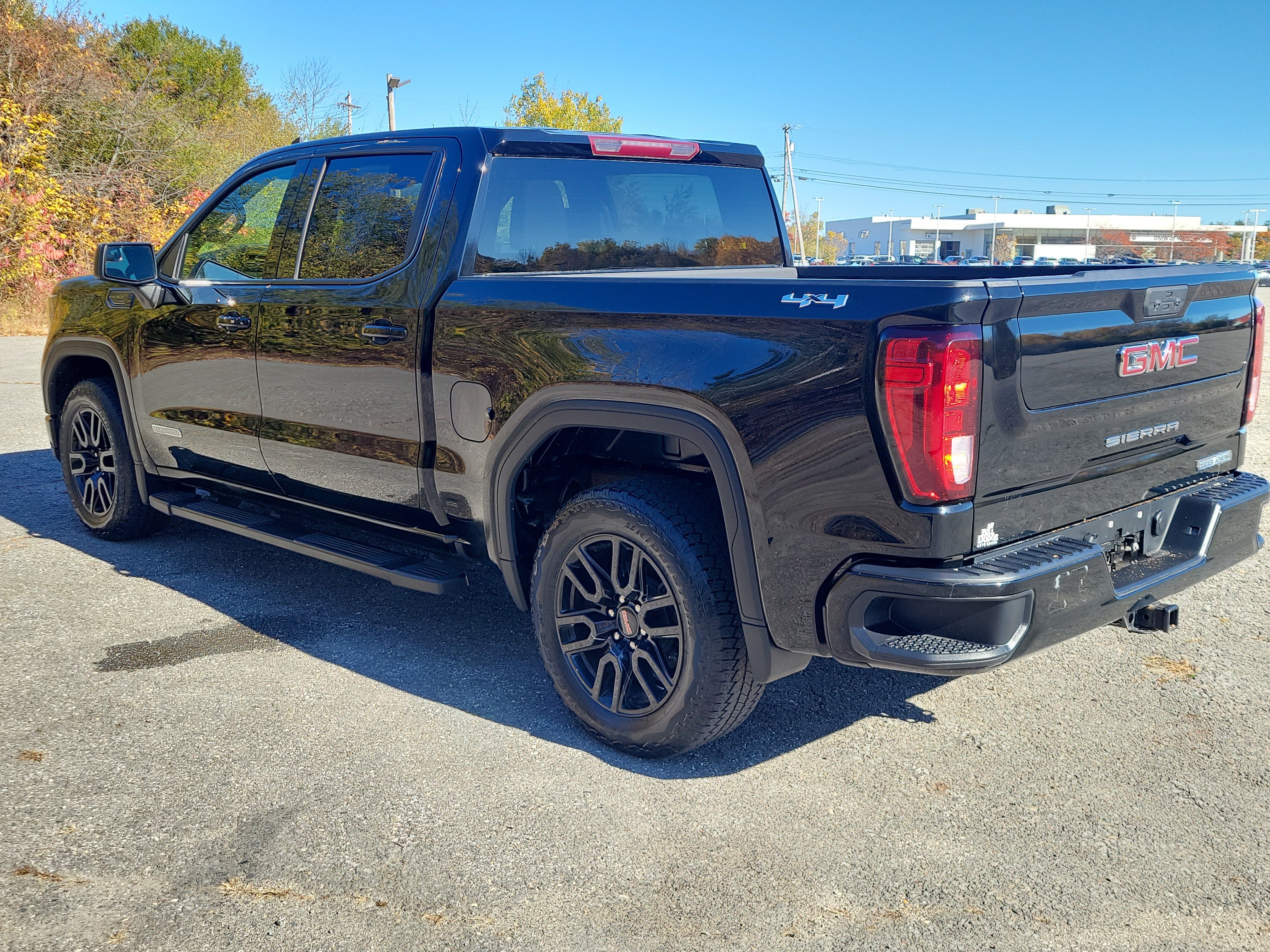 Used 2022 GMC Sierra 1500 Elevation AWD/4WD image 7