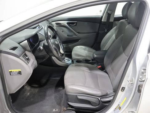 Used 2012 Hyundai Elantra Limited w/ Technology Pkg 5 FWD image 12