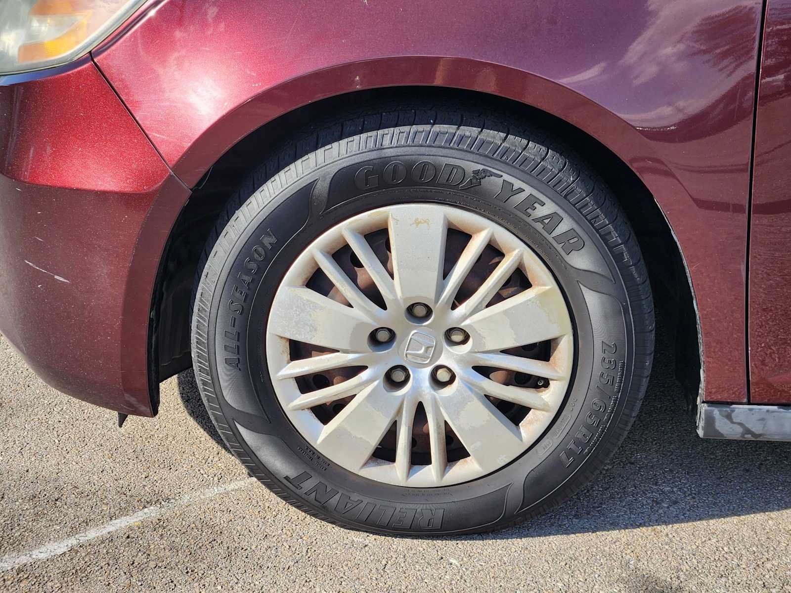 Used 2015 Honda Odyssey LX image 9