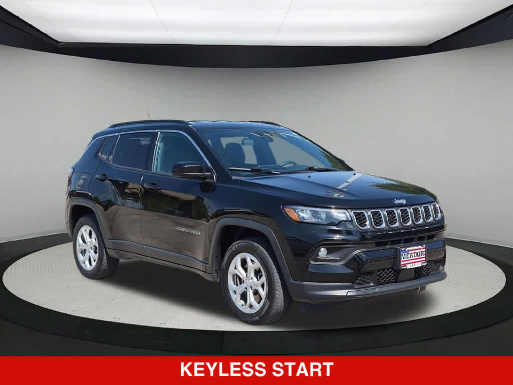 Used 2024 Jeep Compass Latitude AWD/4WD image 9