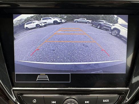Used 2023 Chevrolet TrailBlazer LT w/ Convenience Package FWD image 21