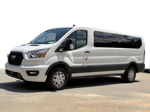 Used 2022 Ford Transit 350 XLT RWD image 16