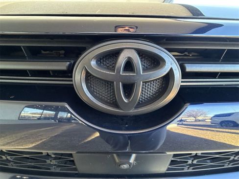 Used 2022 Toyota 4Runner TRD Off-Road Premium image 31