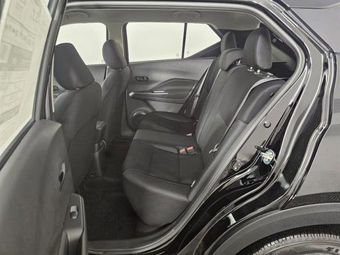 New 2025 Nissan Kicks S image 20