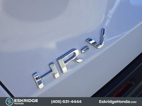 New 2026 Honda HR-V LX image 8