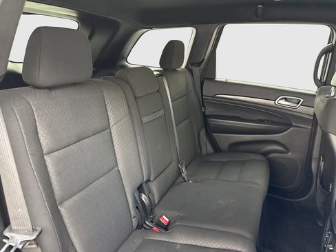 Used 2018 Jeep Grand Cherokee Laredo AWD/4WD image 44